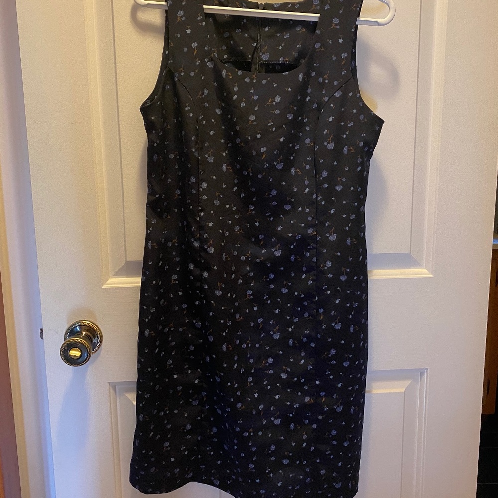 Vintage flowery dress